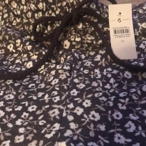 Loft NWT Lou and Grey size medium lounge pants.